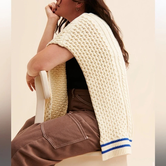 NWT Callahan Knitwear Viv Sweater Vest - Picture 6 of 12